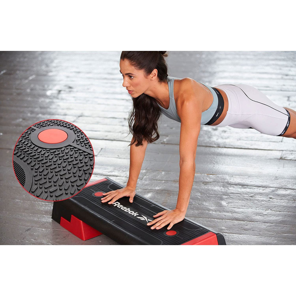 Adjustable Aerobic and Strength Training Workout Step Platform F17803