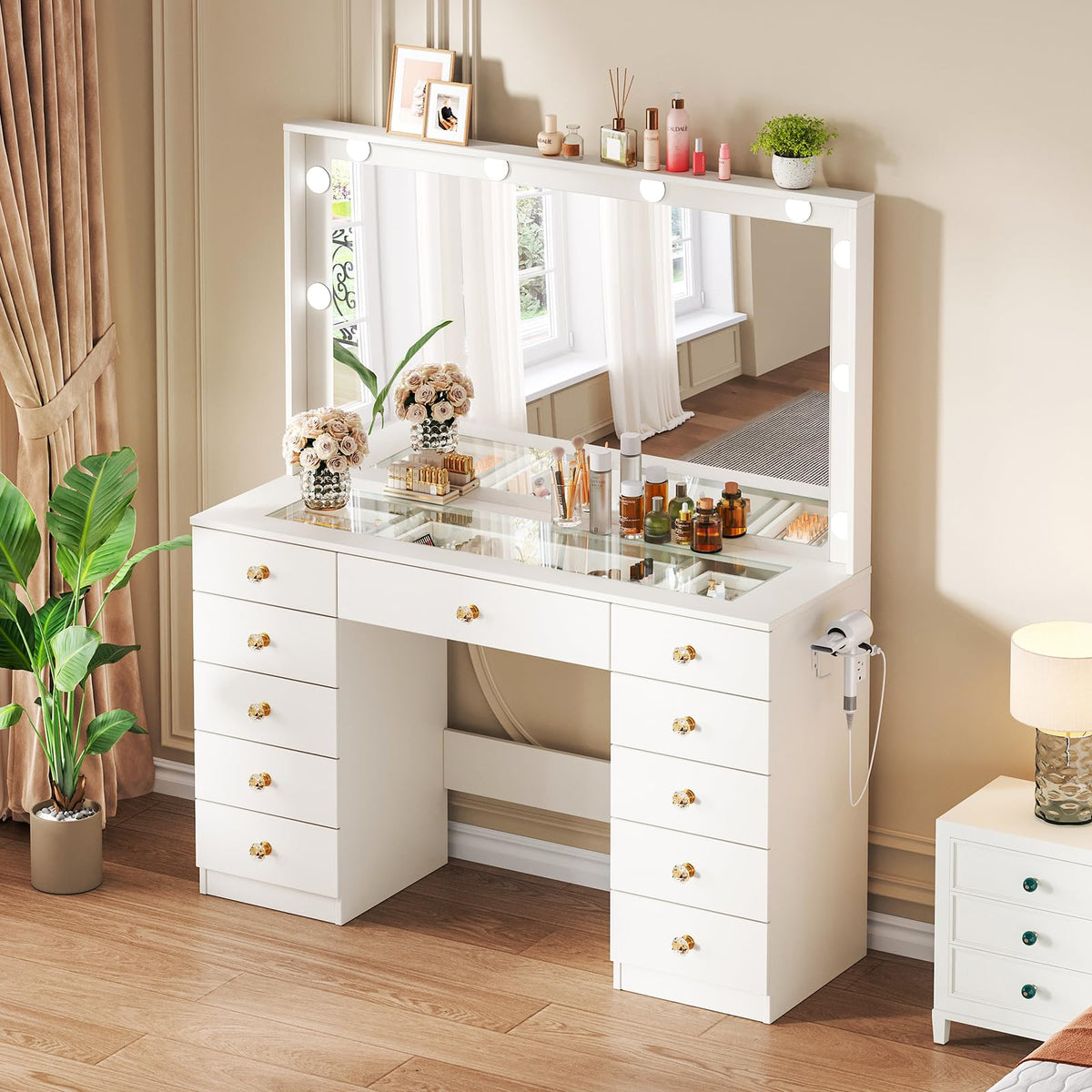 White Vanity Desk with Mirror and 10 LED Lights R29970