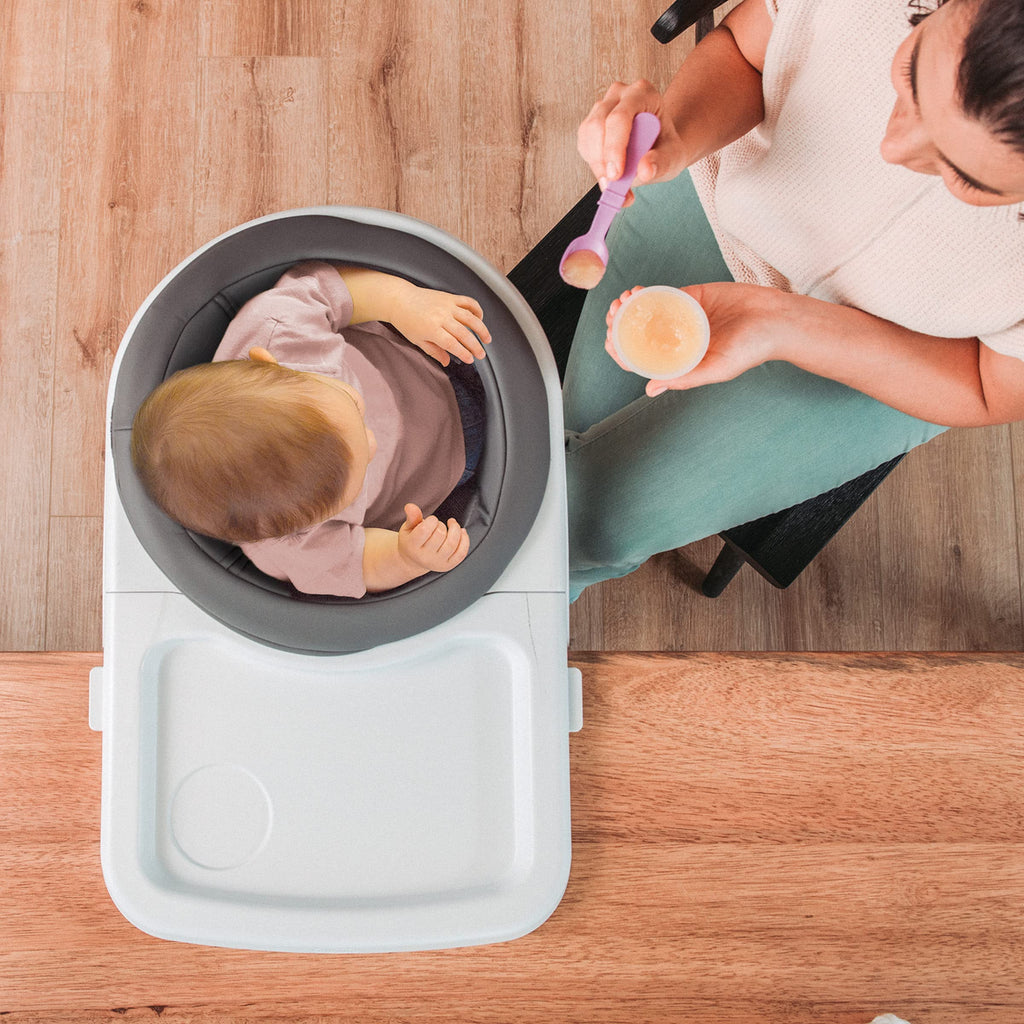 Hook-On High Chair with Tray K280